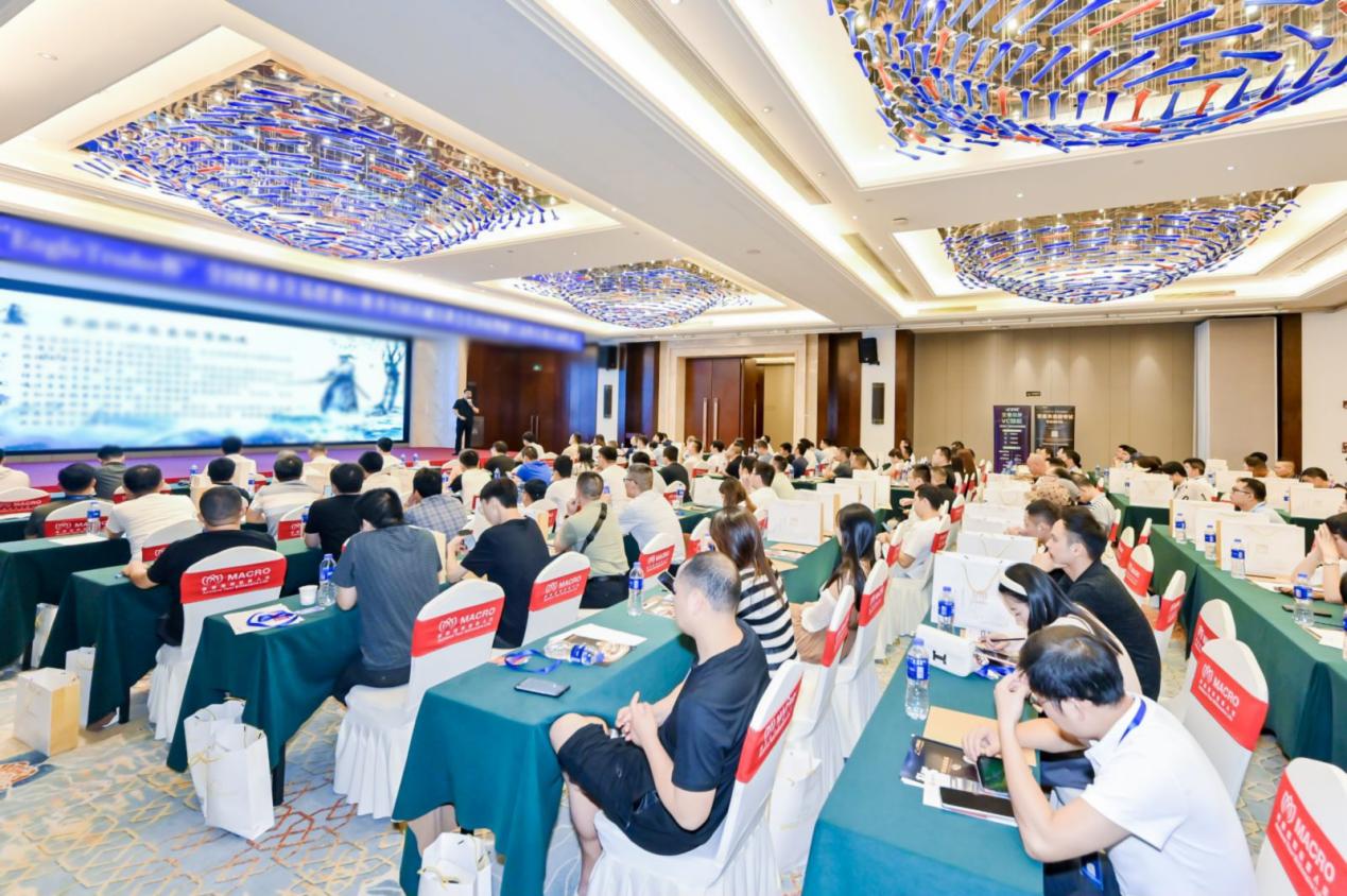 EagleTrader武汉签约大会即将震撼启幕!11月30日,共赴交易者盛宴! EagleTrader武汉签约大会即将震撼启幕!11月30日,共赴交易者盛宴!